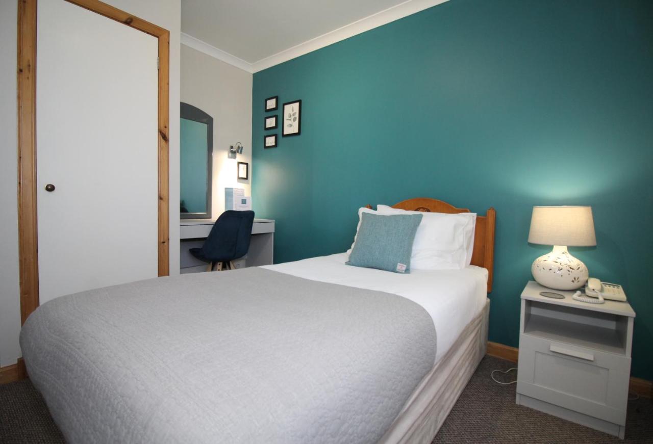 Temple View Hotel Carinish Extérieur photo