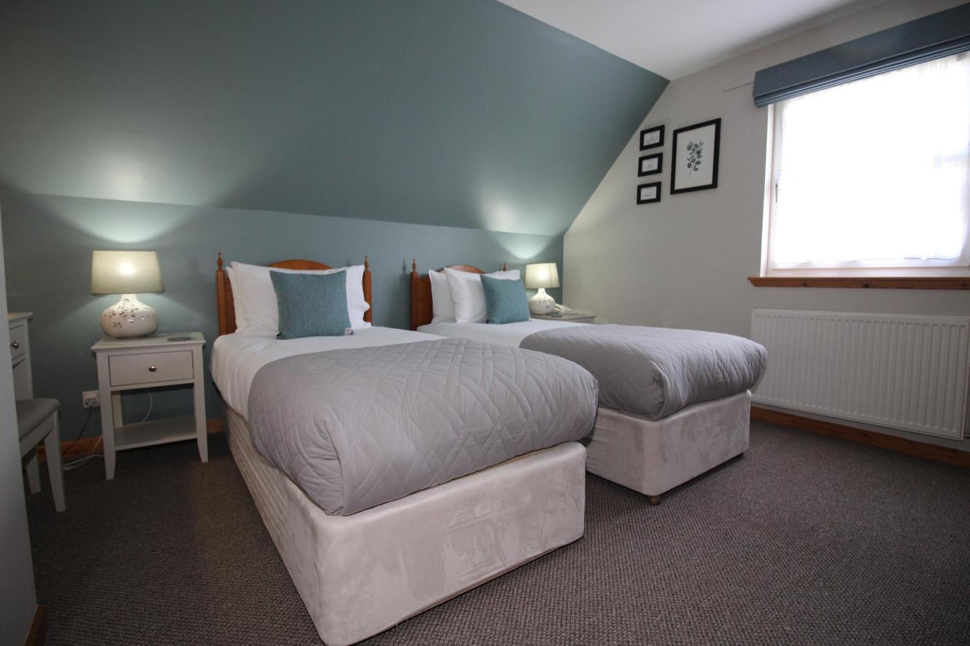 Temple View Hotel Carinish Extérieur photo