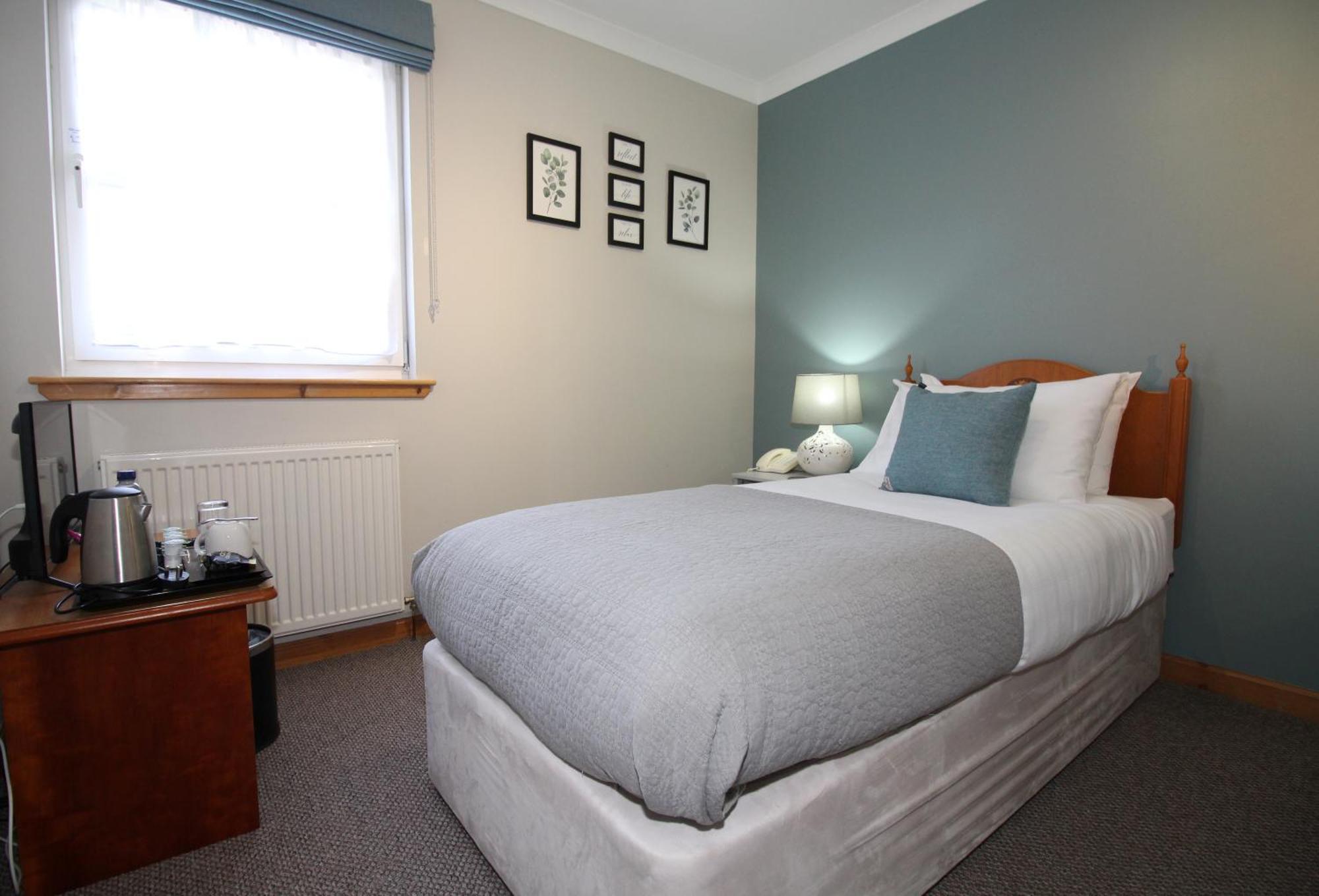 Temple View Hotel Carinish Extérieur photo